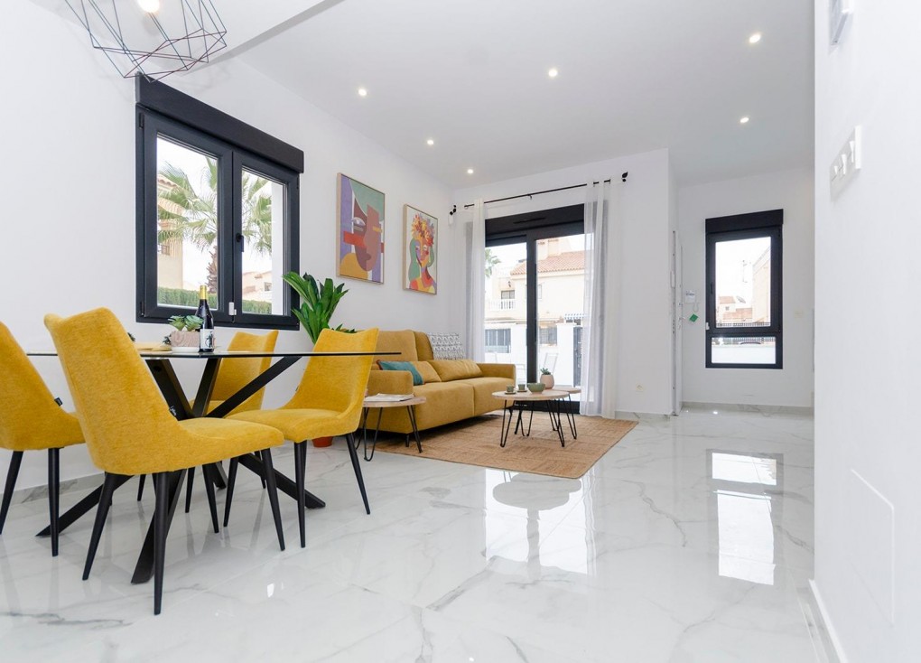 New Build - Chalet - Torrevieja - Torretas