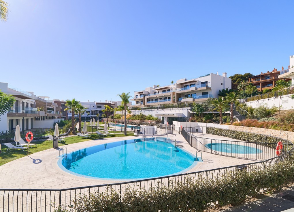 Nybyggen - Lägenhet - Estepona (Málaga) - Spain