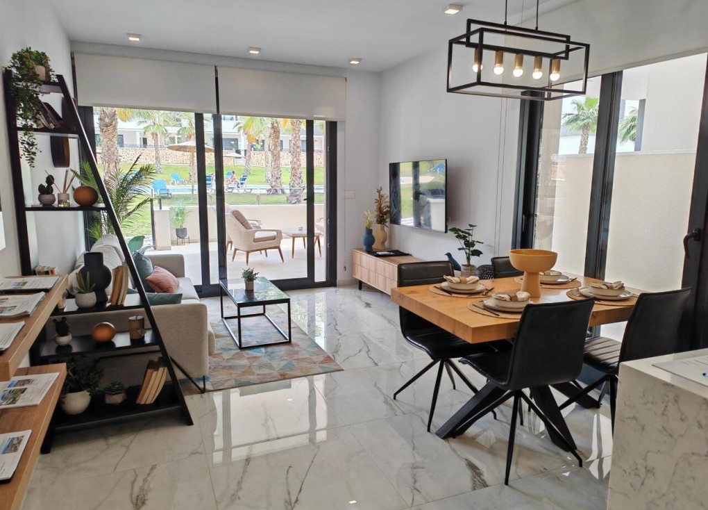 Obra nueva - Apartamento / piso - San Miguel de Salinas