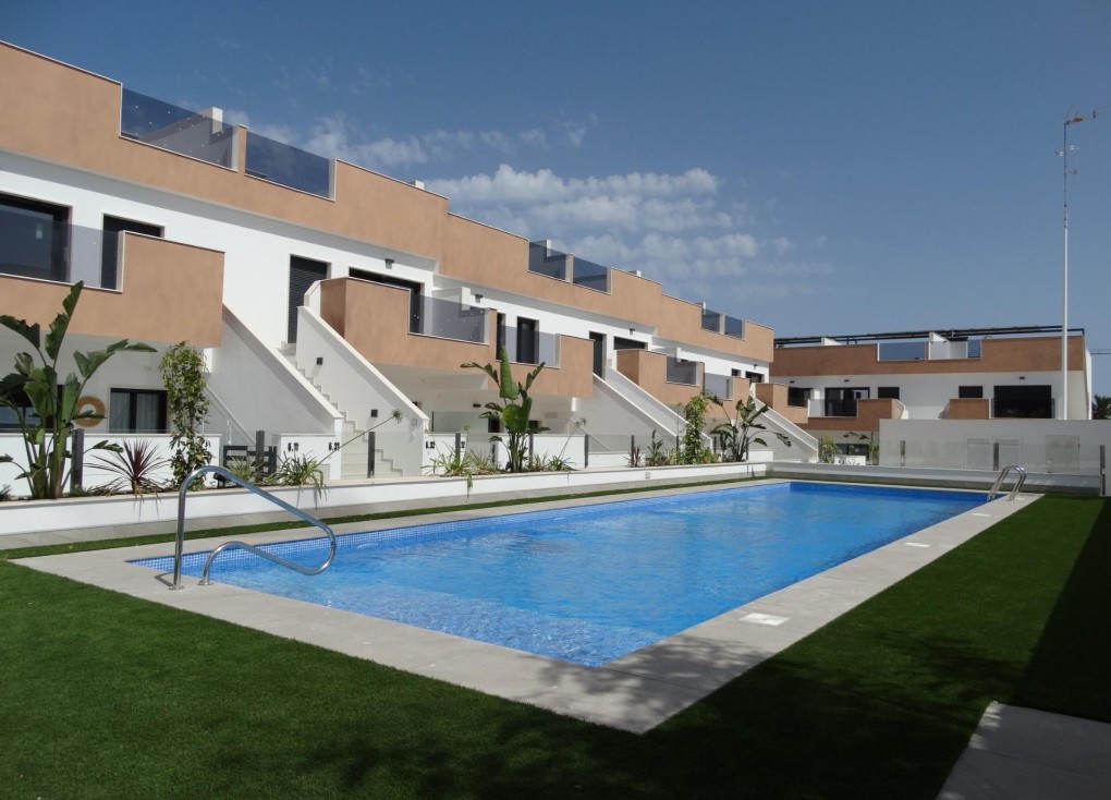 Obra nueva - Bungalow - Pilar de la Horadada