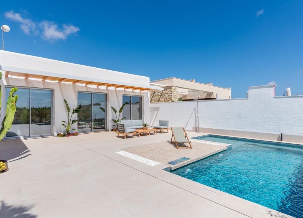 Obra nueva - Chalet - Benijofar