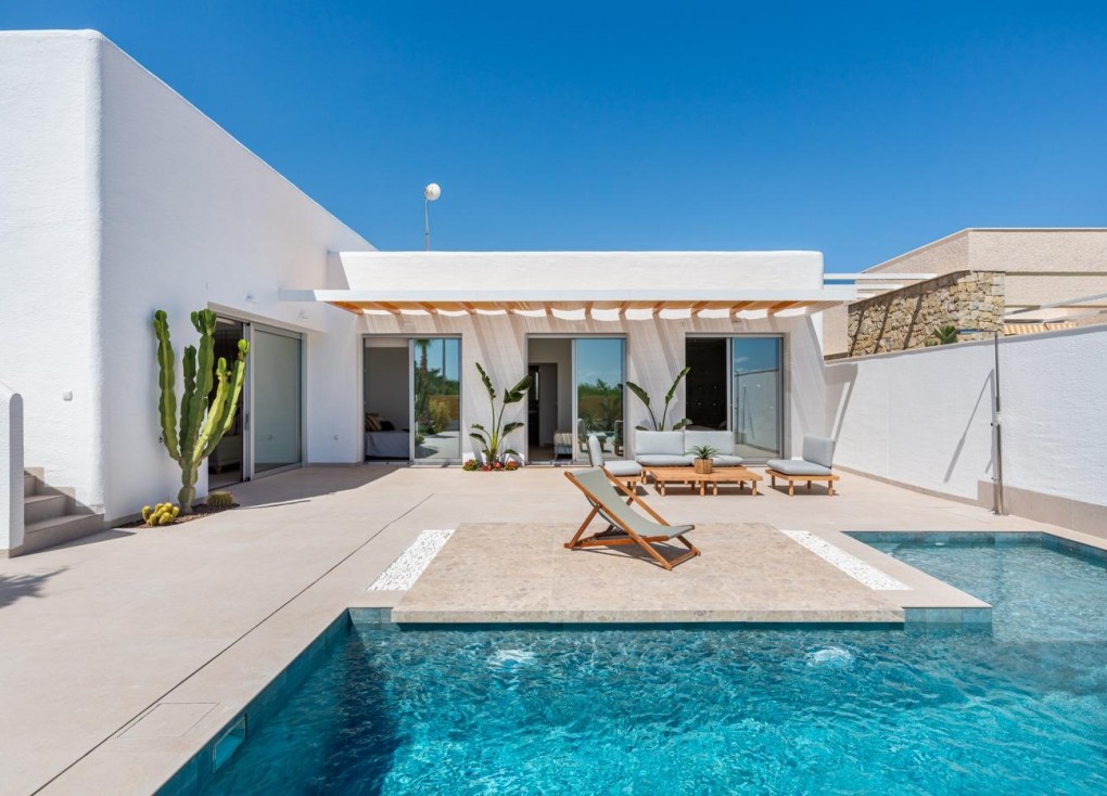 Obra nueva - Chalet - Benijofar