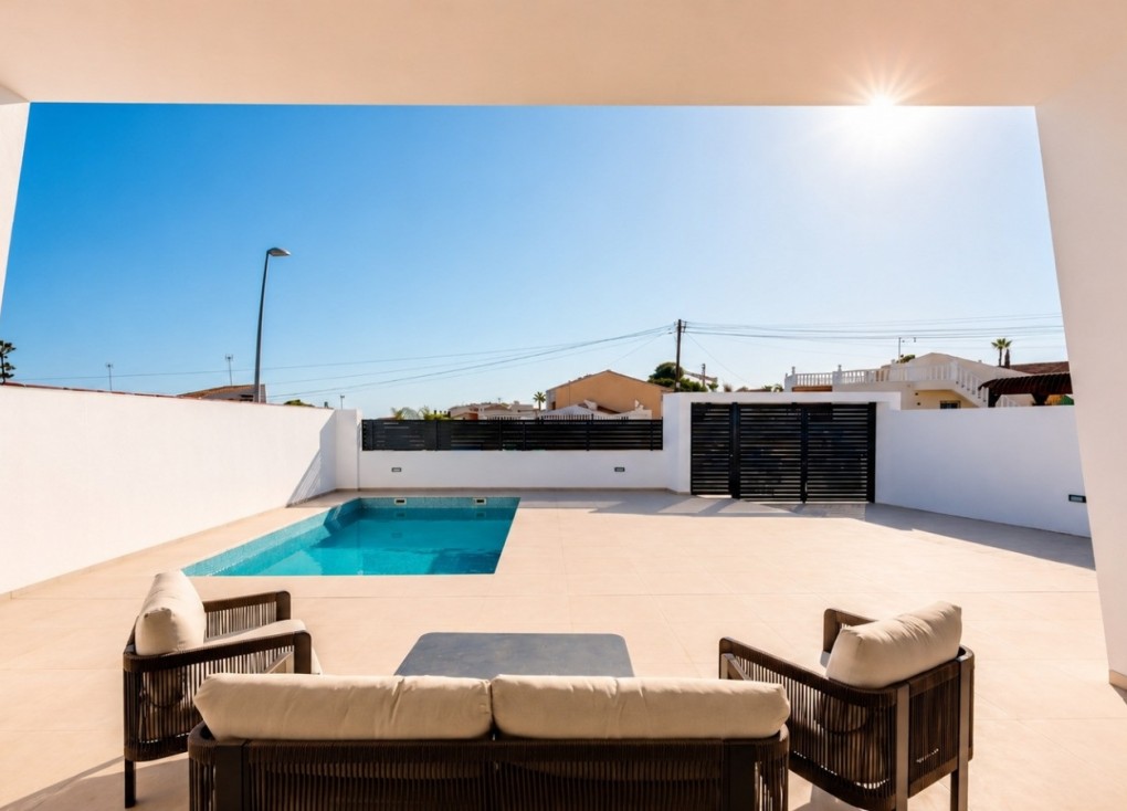 Obra nueva - Chalet - Los balcones - Los Altos