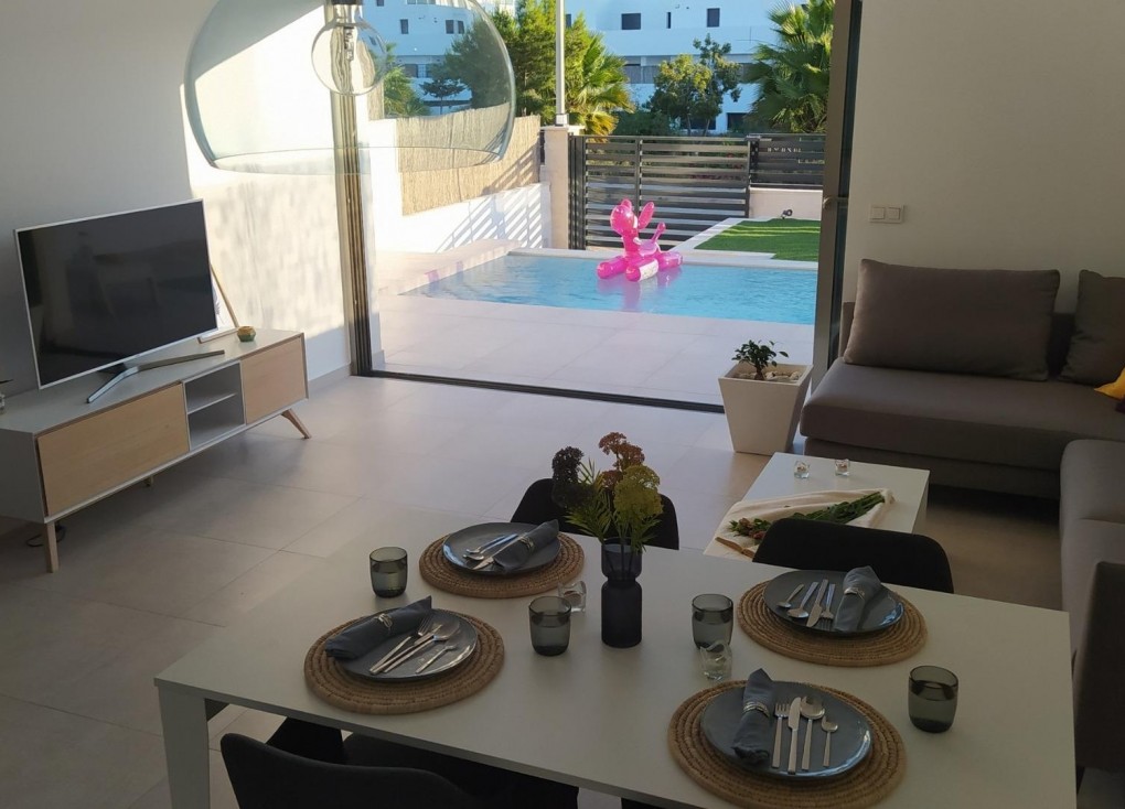Obra nueva - Chalet - Orihuela Costa - Villamartín