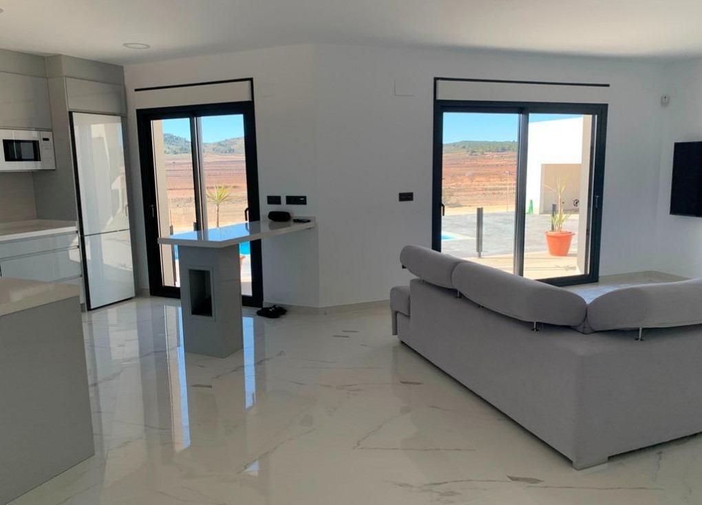 Obra nueva - Chalet - Pinoso