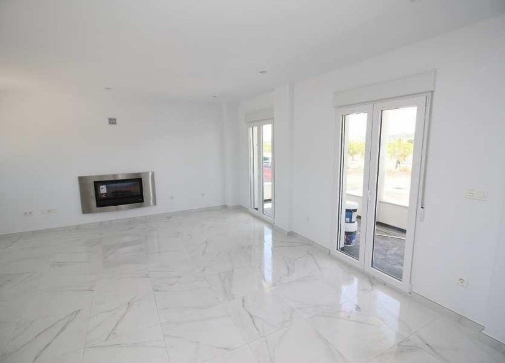 Obra nueva - Chalet - Pinoso