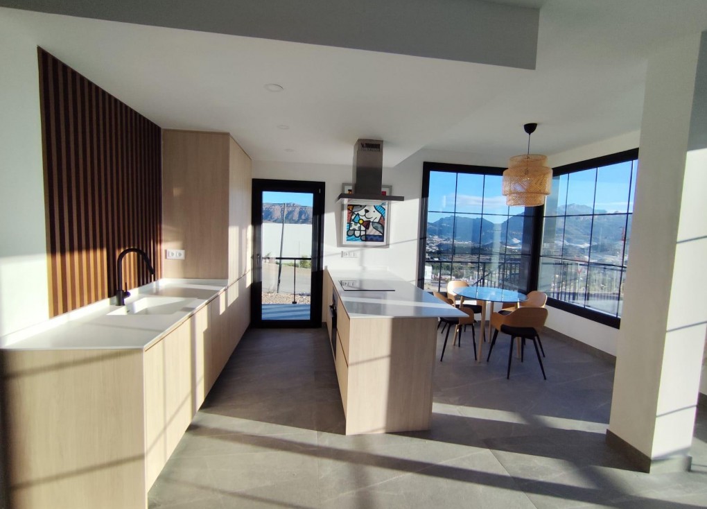 Obra nueva - Chalet - Polop