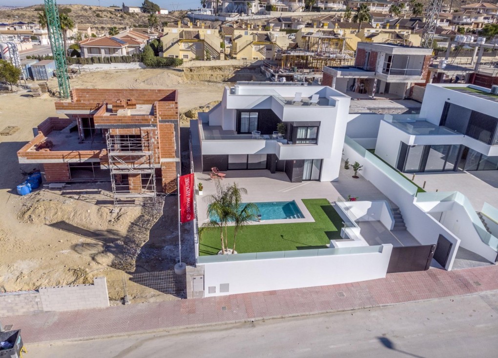 Obra nueva - Chalet - Rojales - Benimar