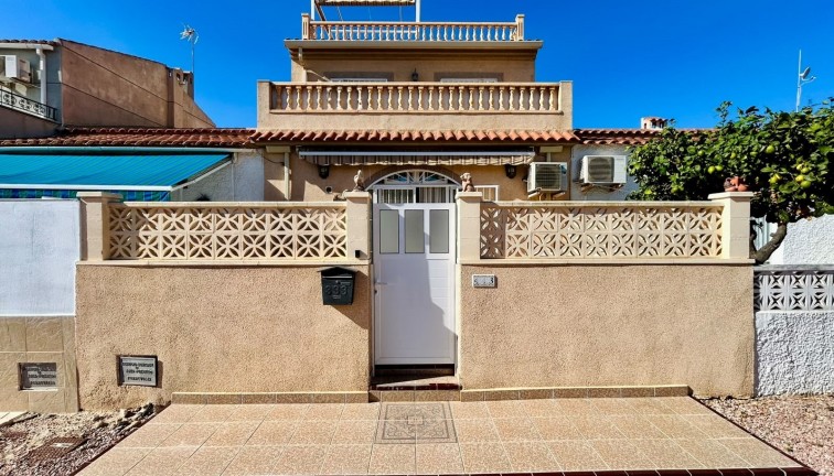 Parhus/Radhus - Återförsäljning - Torrevieja - La Siesta