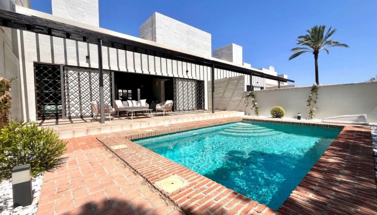 Parhus/Radhus - Nybyggen - Sucina - Sucina