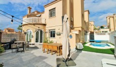 Paritalo/Rivitalo - Jälleenmyynti - Villamartín - VC-11740