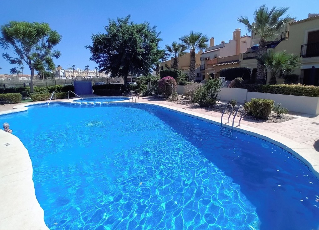 Resale - Apartment - Algorfa - La Finca Golf