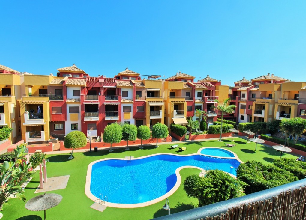 Resale - Apartment - Cabo Roig