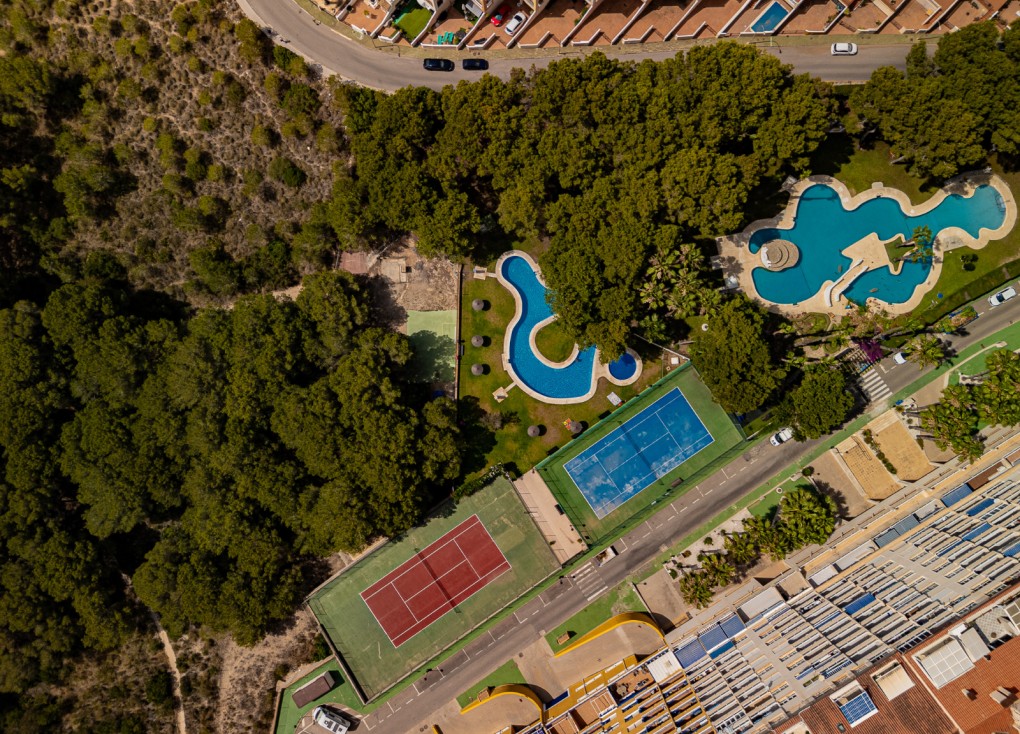 Resale - Apartment - Campoamor