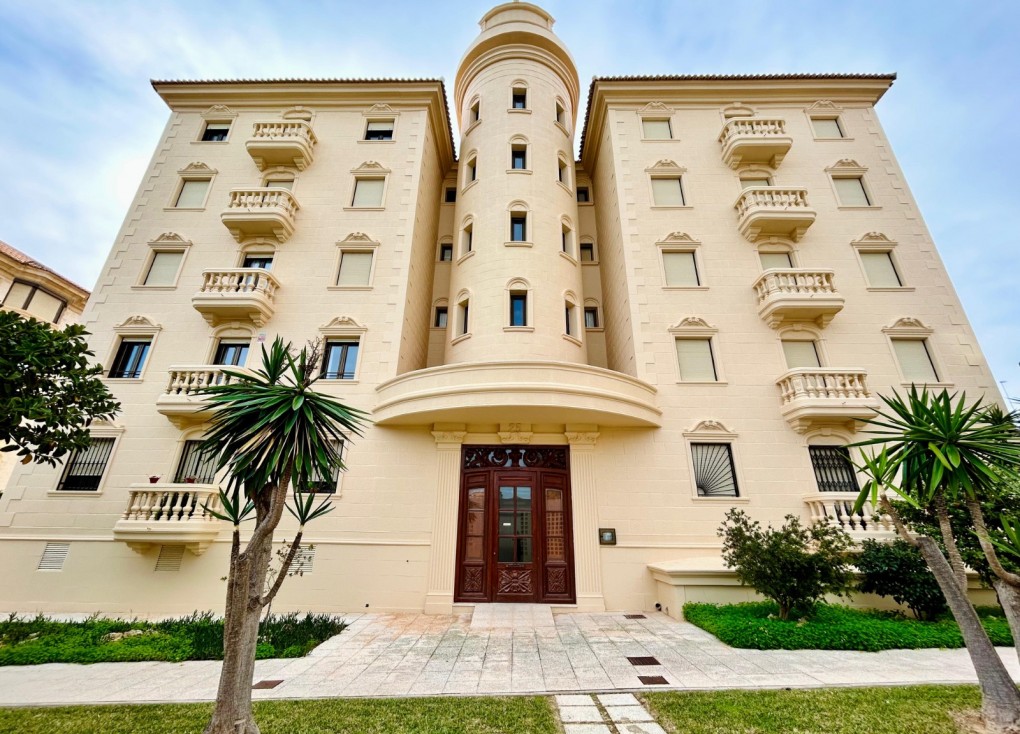 Resale - Apartment - Guardamar del Segura
