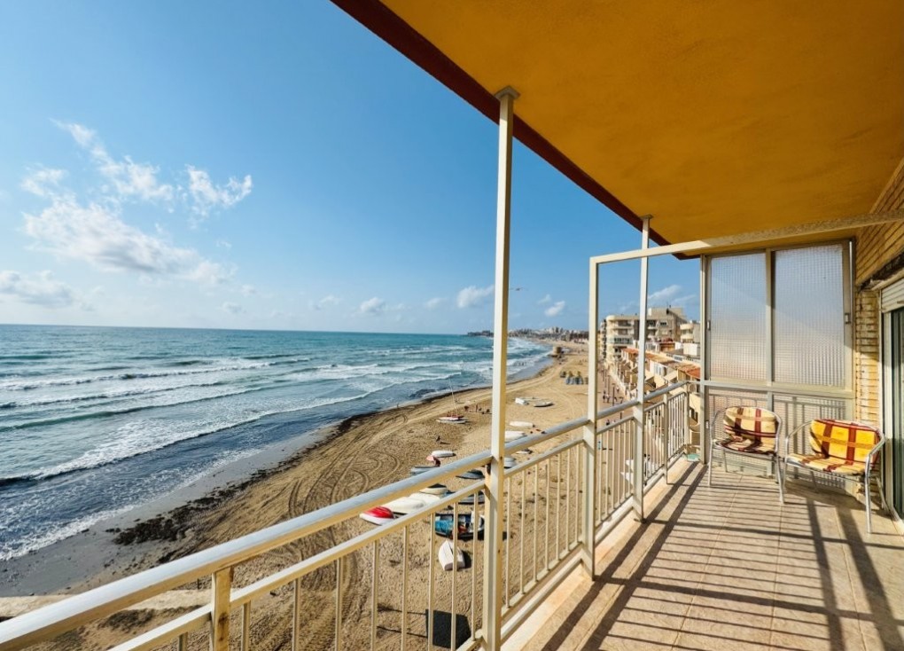 Resale - Apartment - La Mata - LA MATA