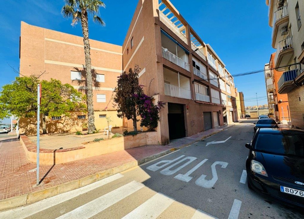 Resale - Apartment - La Mata - LA MATA
