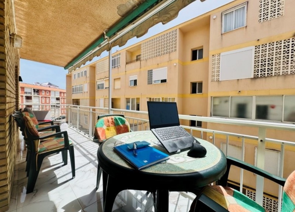 Resale - Apartment - La Mata - LA MATA