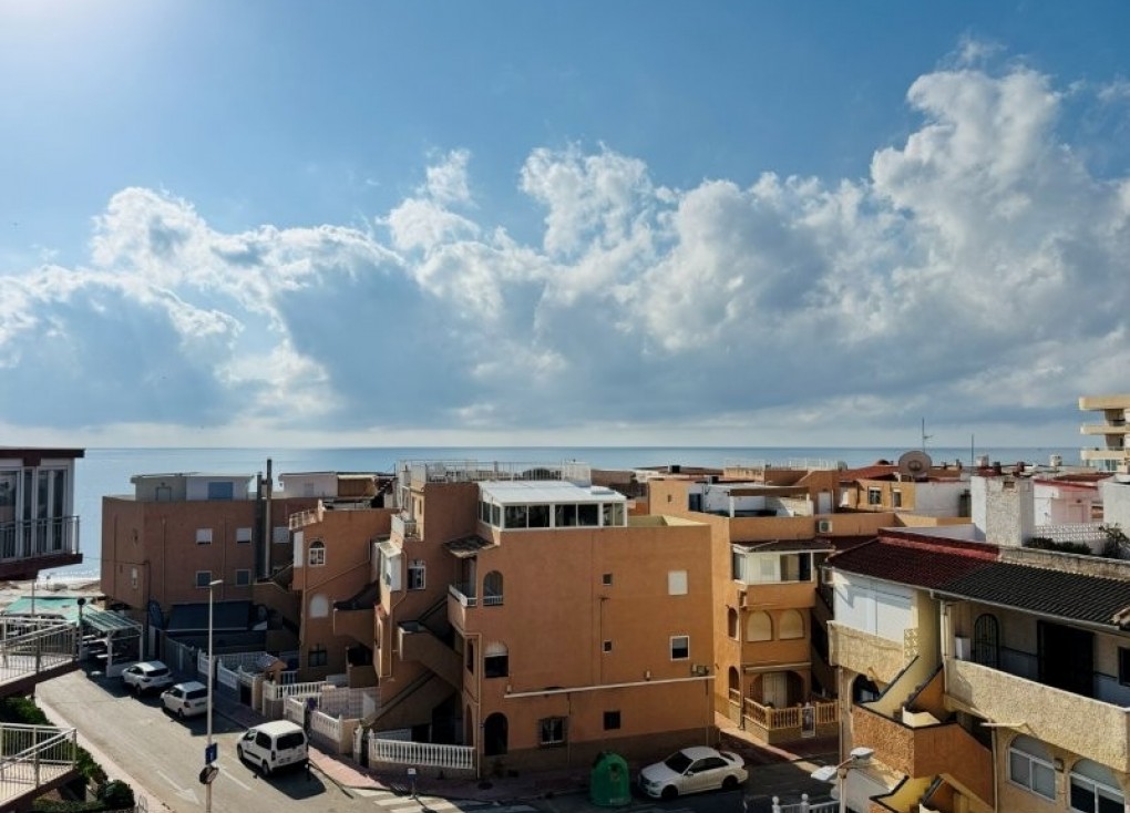 Resale - Apartment - La Mata - LA MATA