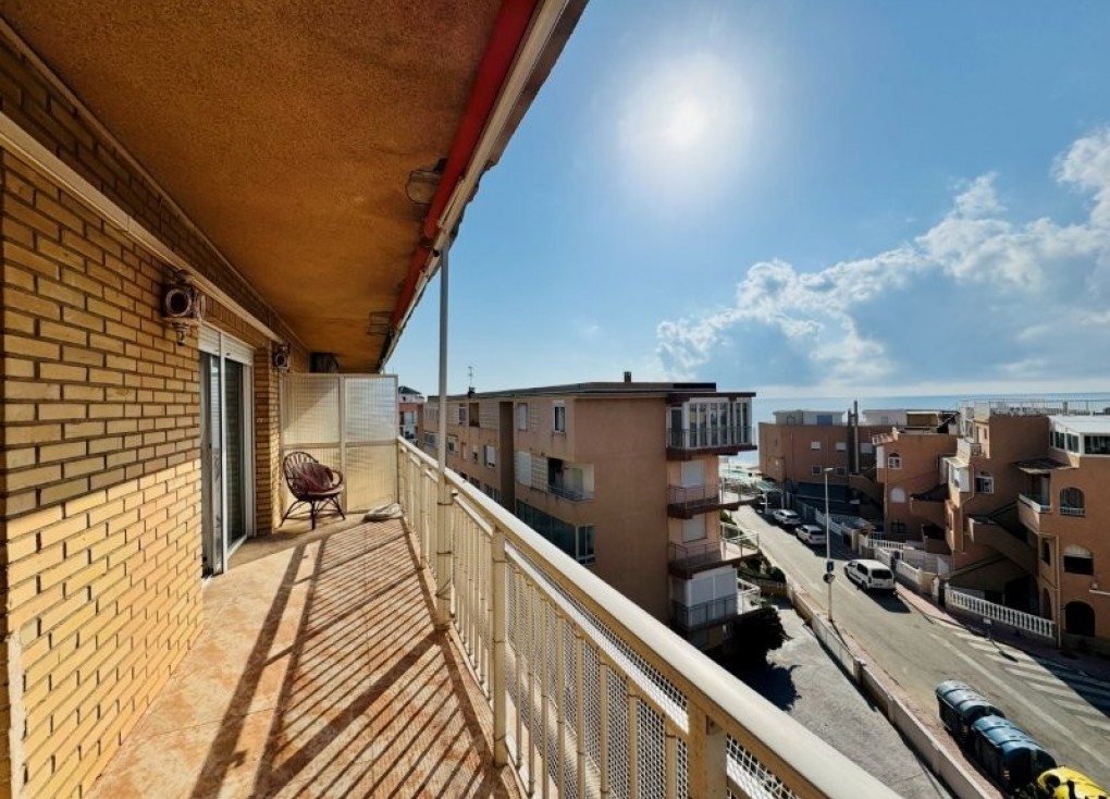 Resale - Apartment - La Mata - LA MATA