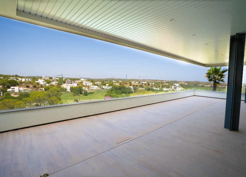 Resale - Apartment - Las Colinas