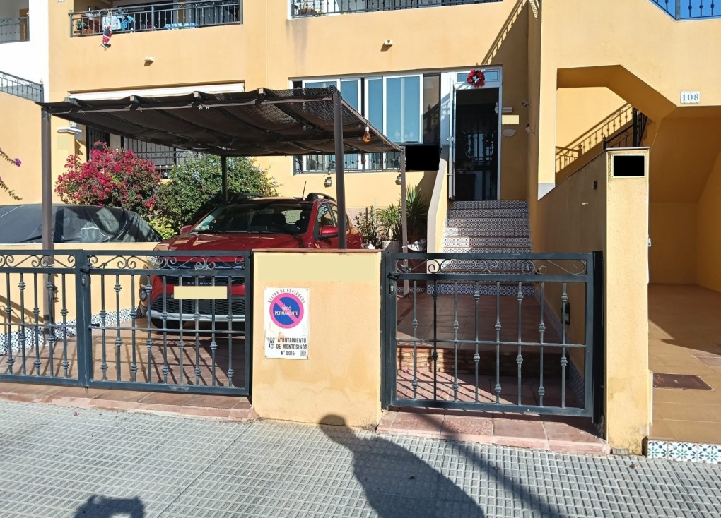 Resale - Apartment - Los Montesinos - LOS MONTESINOS