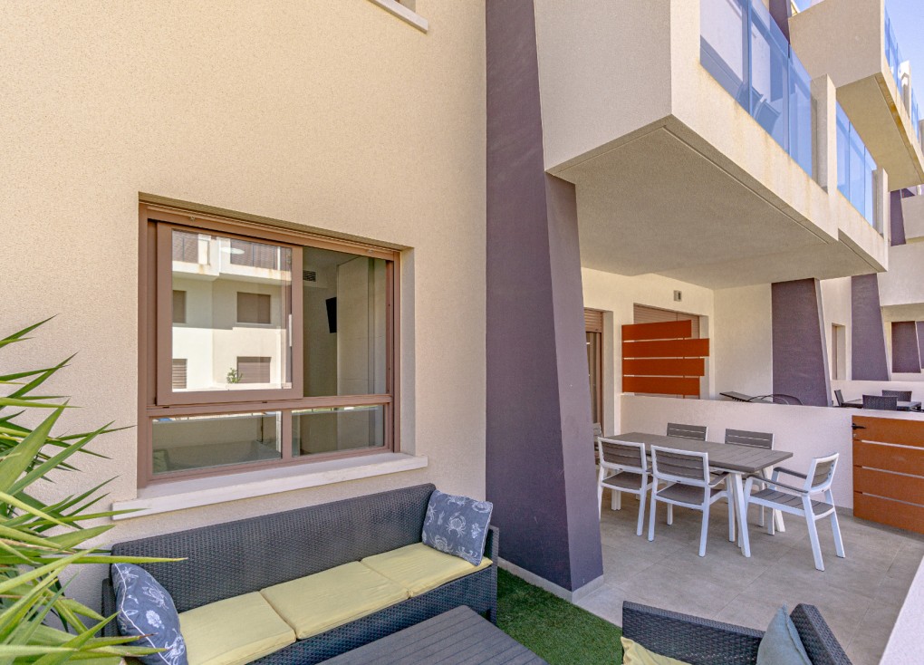 Resale - Apartment - Mil Palmeras