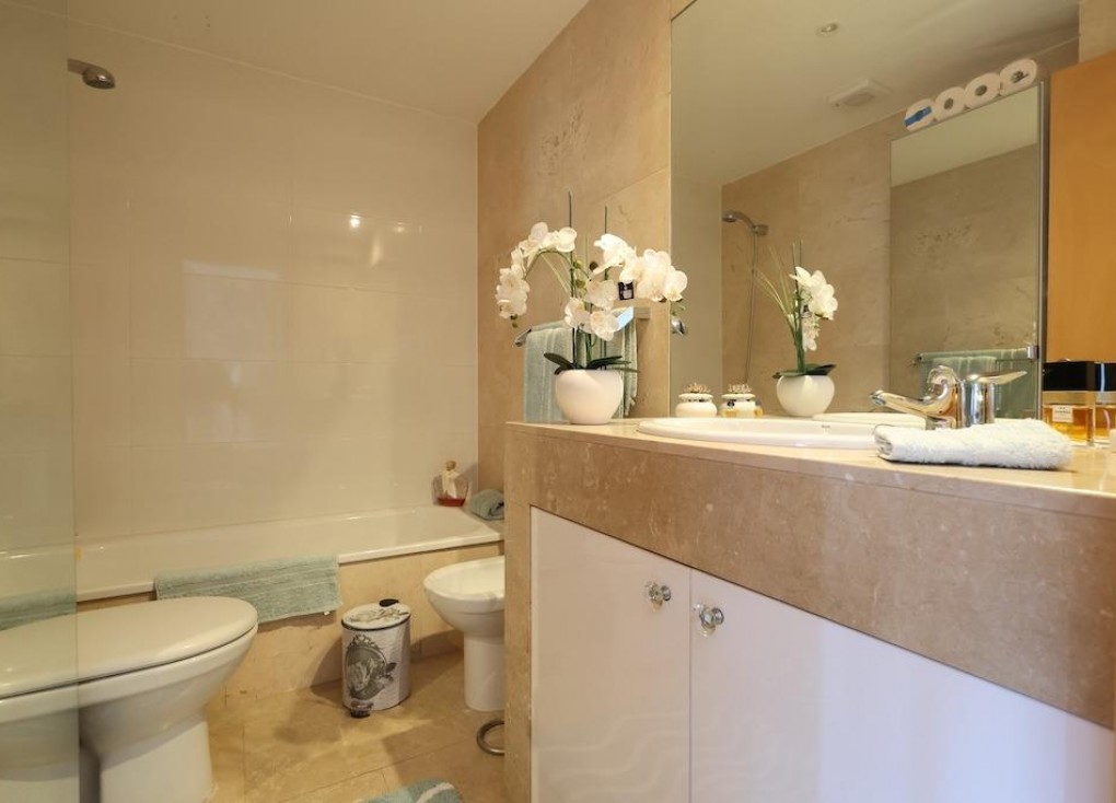 Resale - Apartment - Orihuela Costa - Campoamor