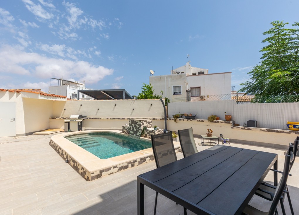 Resale - Apartment - Orihuela Costa - Los Altos