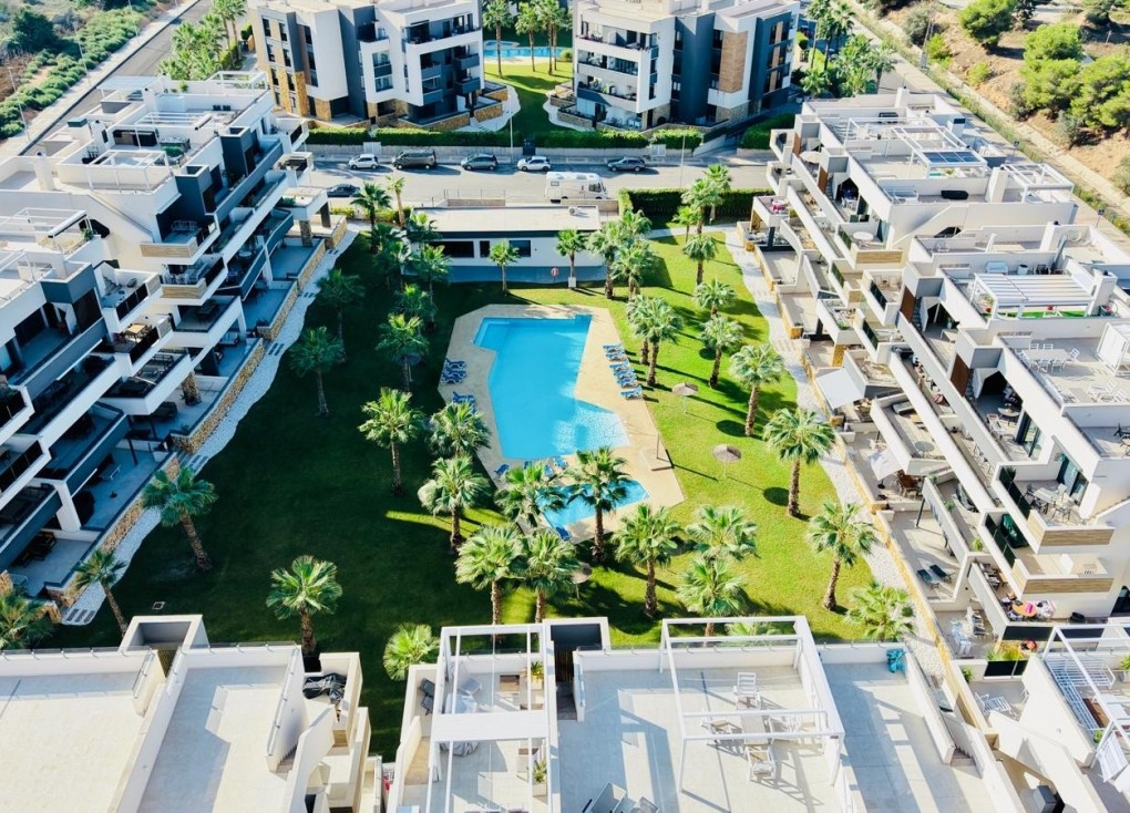 Resale - Apartment - Orihuela Costa - Los Altos