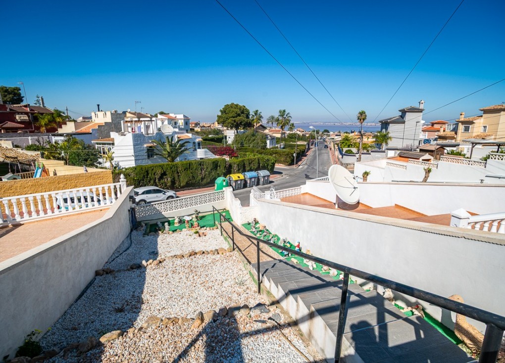 Resale - Apartment - Orihuela Costa - Los Balcones