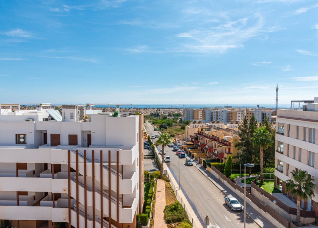 Resale - Apartment - Orihuela Costa - Los Dolses