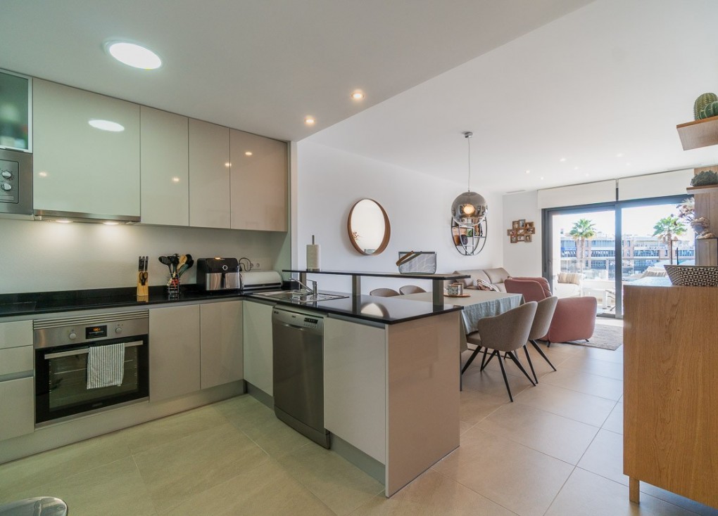 Resale - Apartment - Orihuela Costa - Playa Flamenca