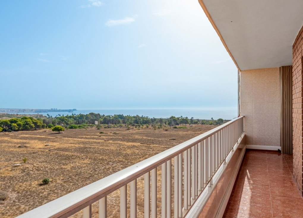 Resale - Apartment - Orihuela Costa - Punta Prima