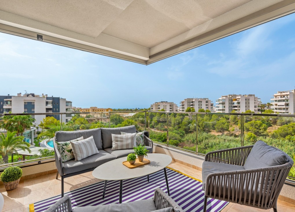 Resale - Apartment - Orihuela Costa - Villamartín
