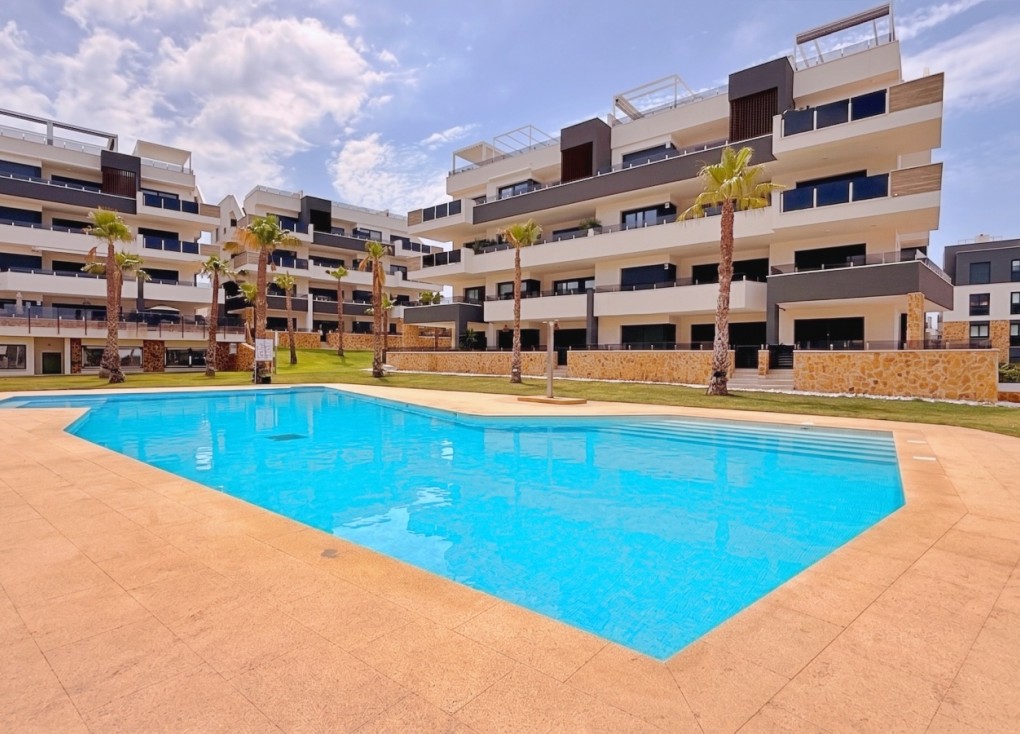 Resale - Apartment - Orihuela - Orihuela Costa