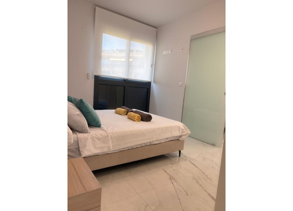 Resale - Apartment - Playa Flamenca