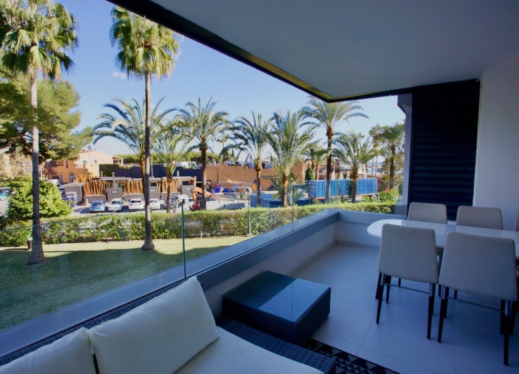 Resale - Apartment - Portals Nous - Calvià