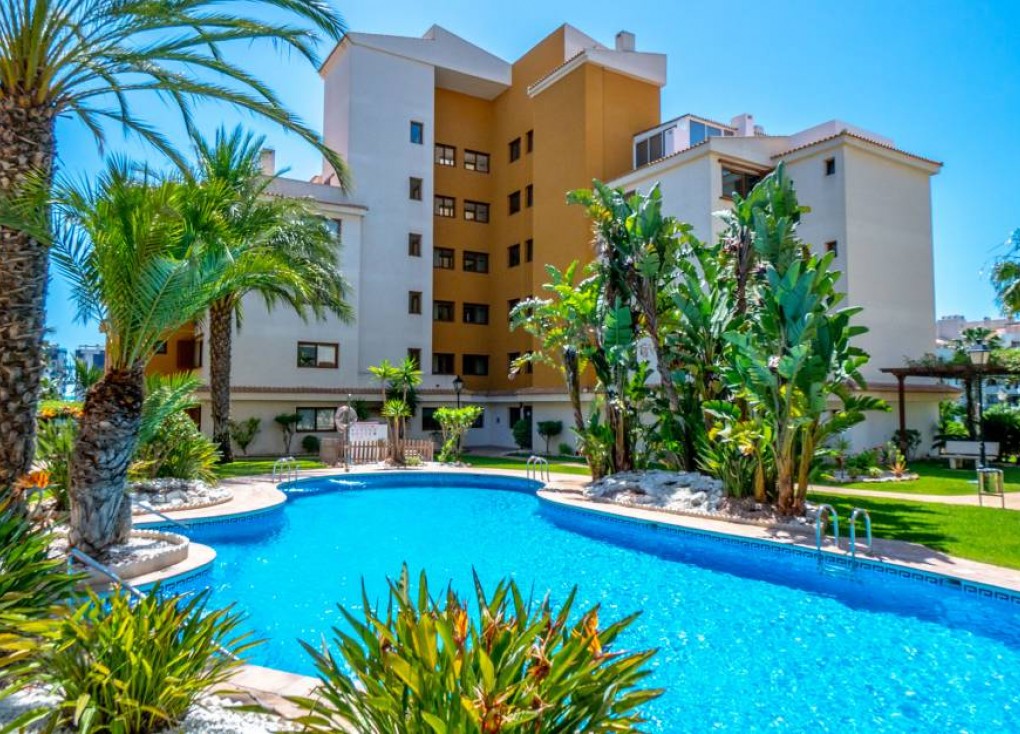 Resale - Apartment - Punta Prima