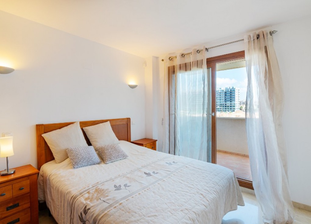 Resale - Apartment - Punta Prima