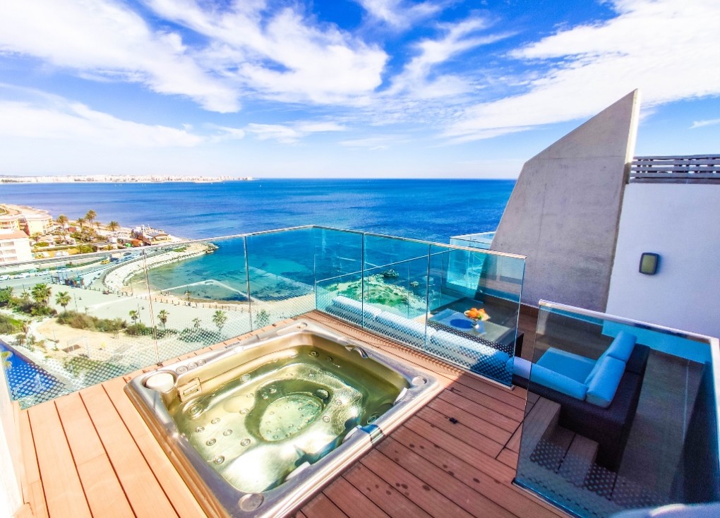 Resale - Apartment - Punta Prima