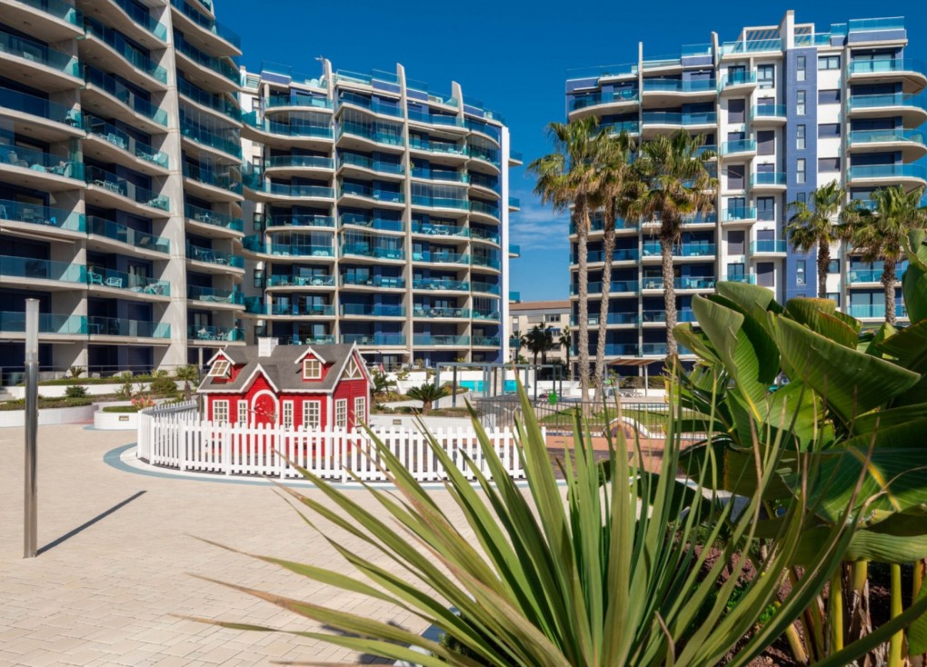 Resale - Apartment - Punta Prima