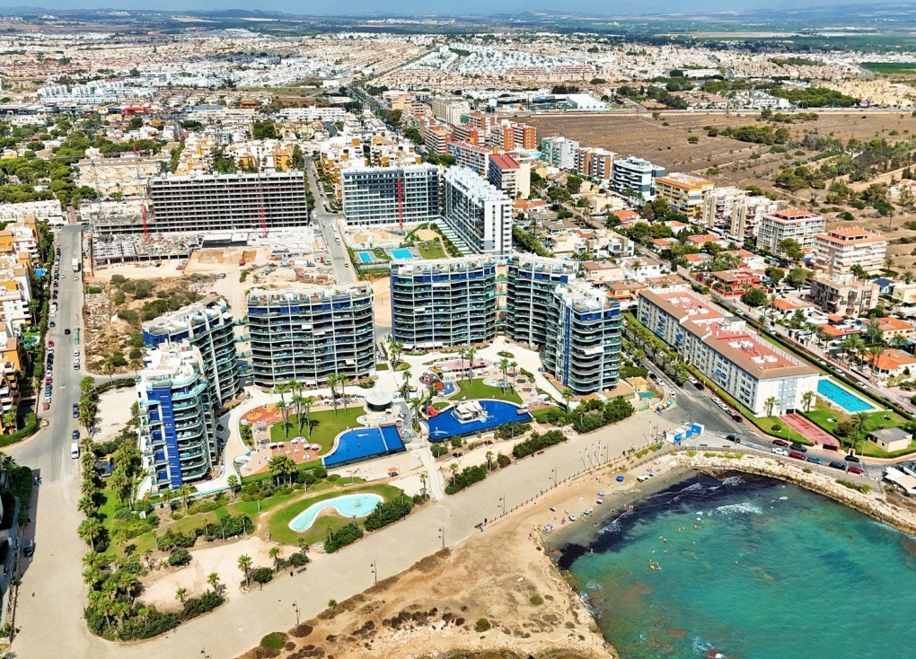Resale - Apartment - Punta Prima