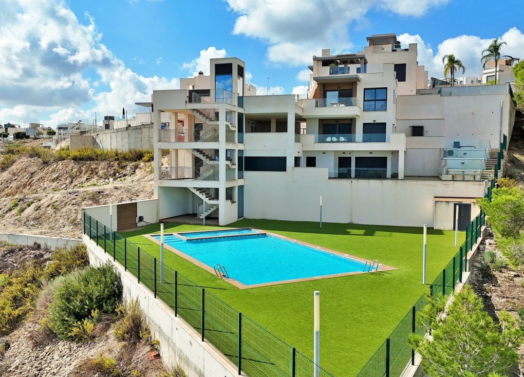 Resale - Apartment - San Miguel de Salinas