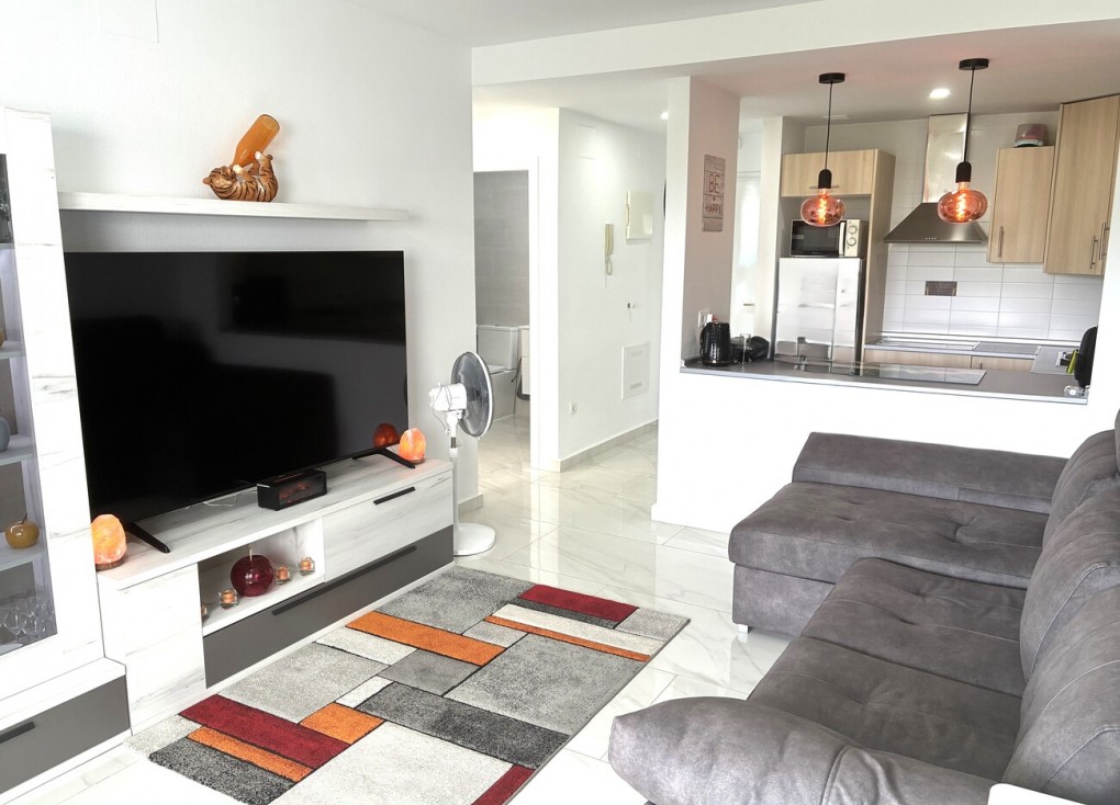 Resale - Apartment - Terrazas de la Torre