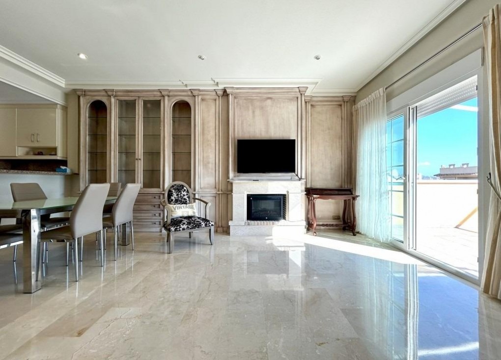 Resale - Apartment - Top Floor Apartment - Dehesa de campoamor - Campoamor