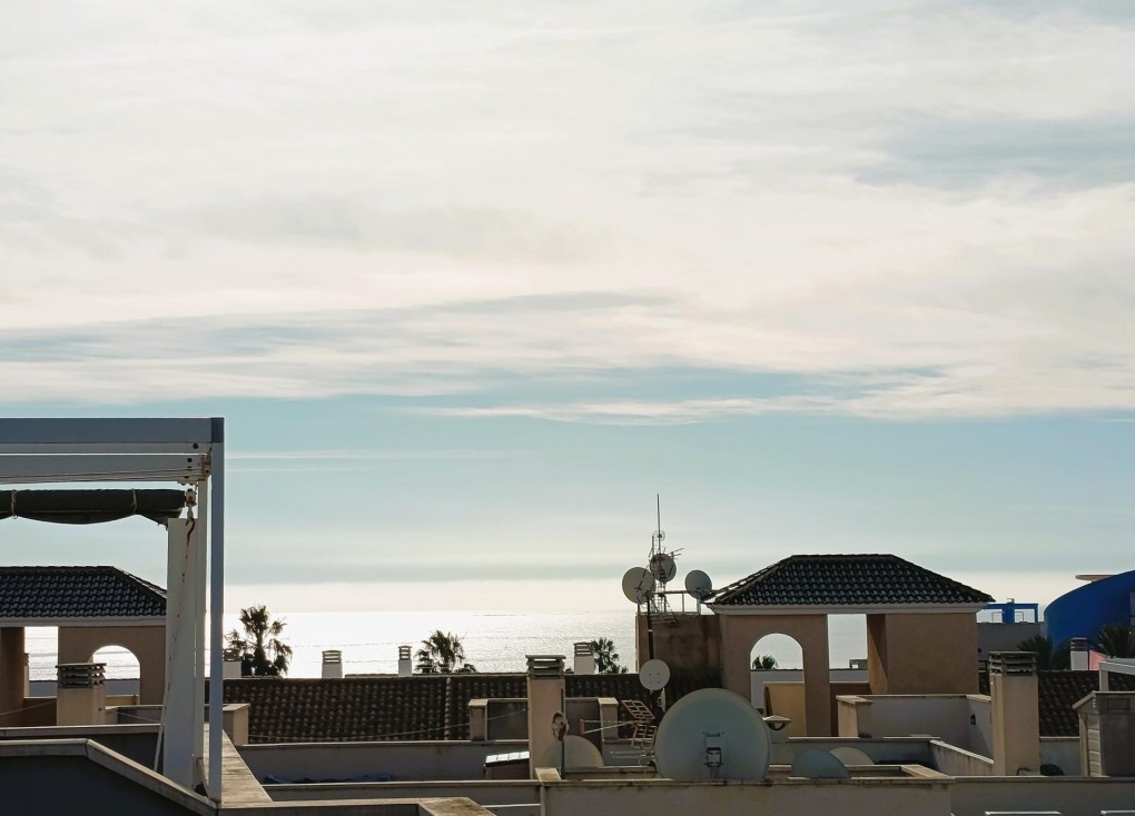 Resale - Apartment - Top Floor Apartment - Orihuela Costa - Cabo Roig