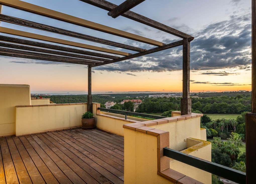 Resale - Apartment - Top Floor Apartment - Orihuela Costa - Campoamor