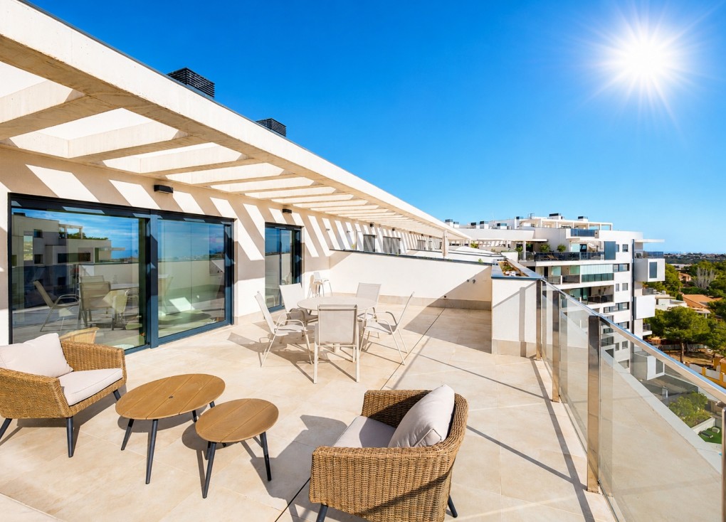 Resale - Apartment - Top Floor Apartment - Orihuela Costa - Campoamor