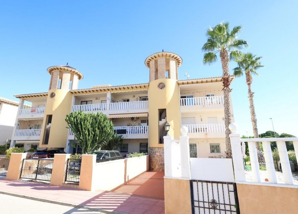 Resale - Apartment - Top Floor Apartment - Orihuela Costa - Lomas de Cabo Roig